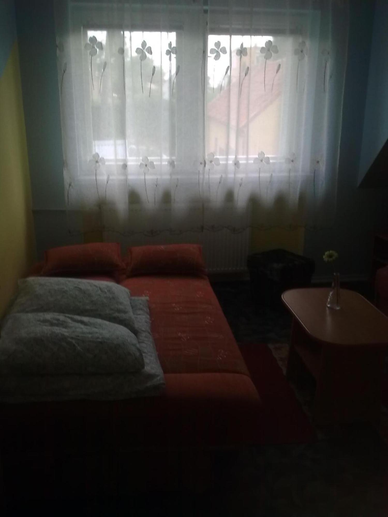 Apartamenty, Pokoje, Noclegi Pracownicze " Skarpa" Wilkasy Eksteriør billede